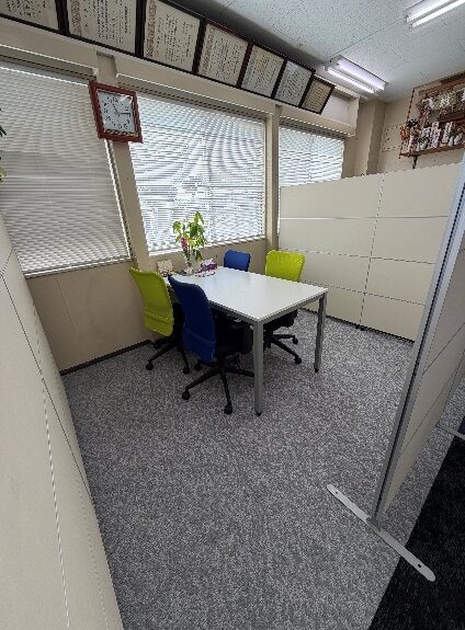 タイルカーペット貼り替え